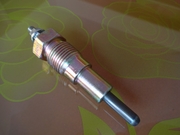 Isuzu glow plug PI40(9-82511994-0)